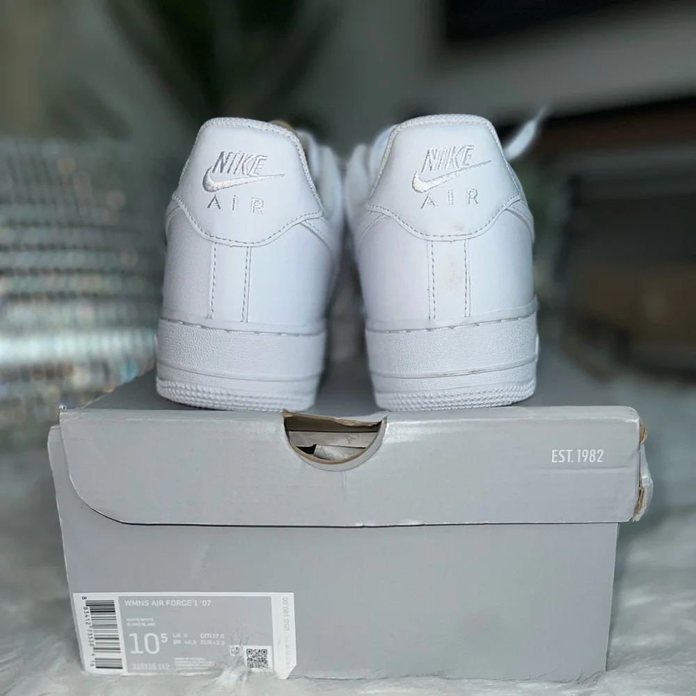 NIKE Air Force 1’s~ NIB - Picture 2 of 14